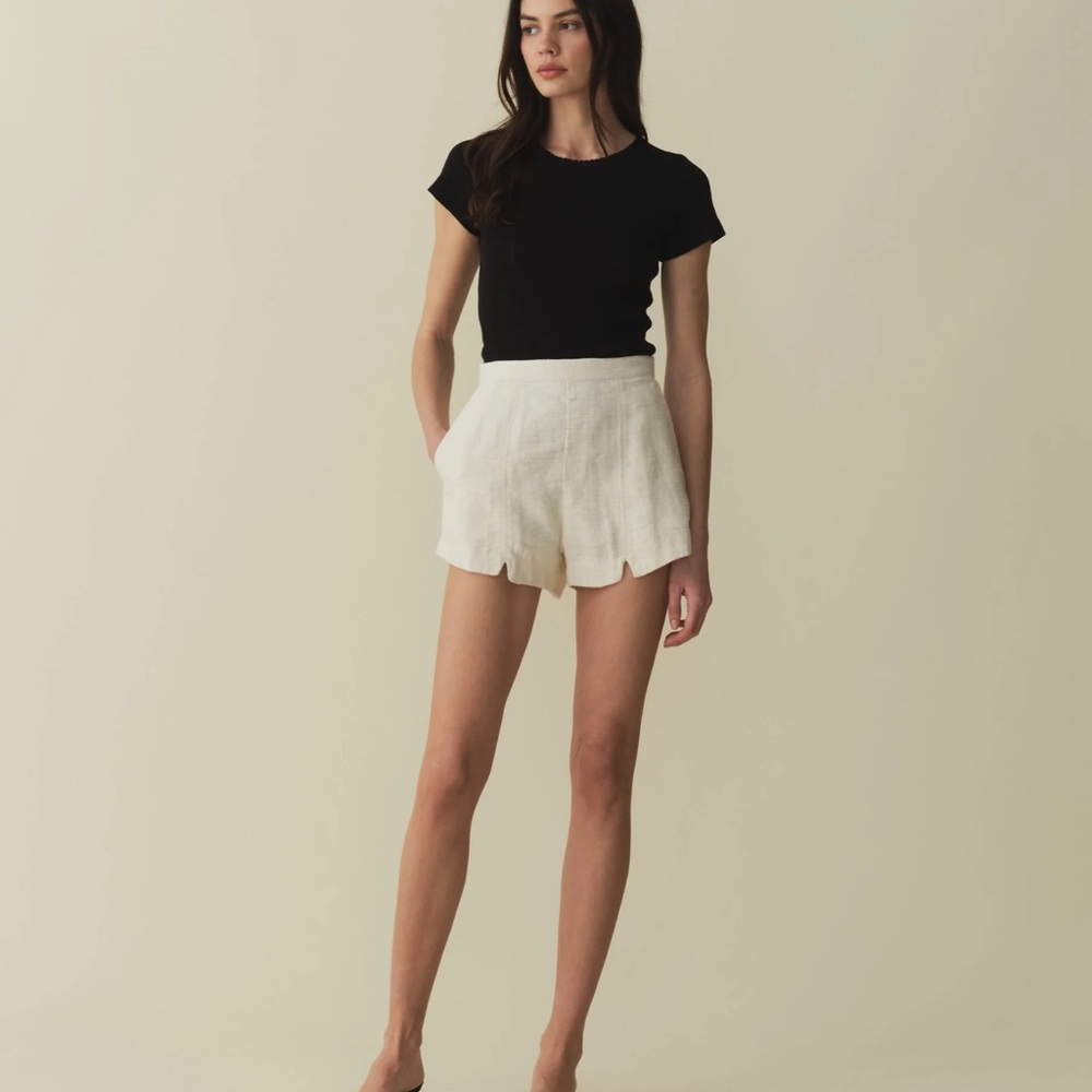 Doen Maven Shorts, Sweet Almond, Size 4 NWT